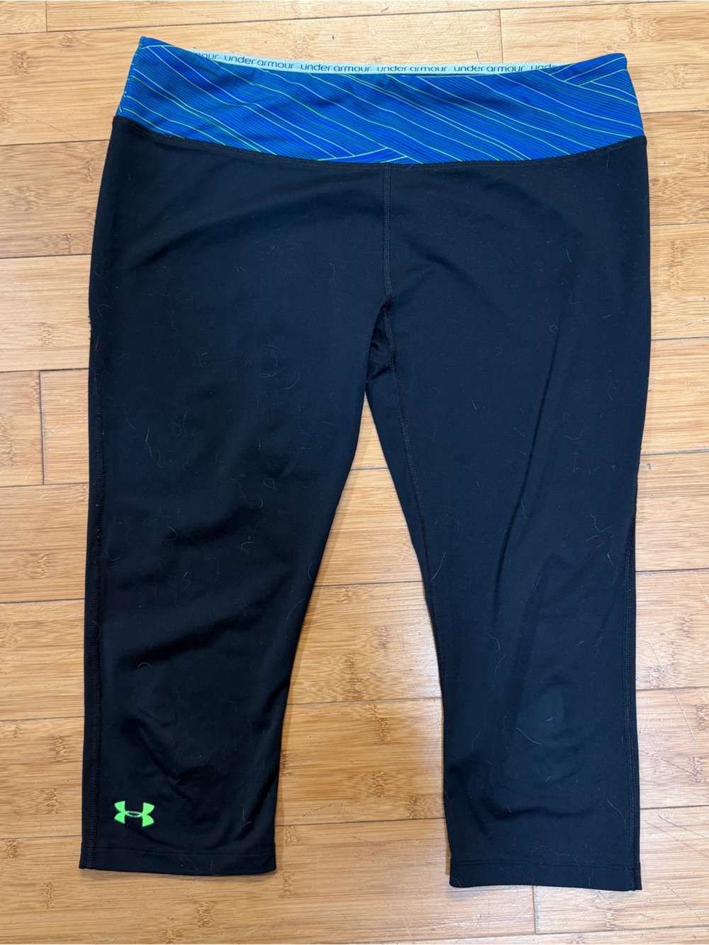 Under Armour cropped leggings